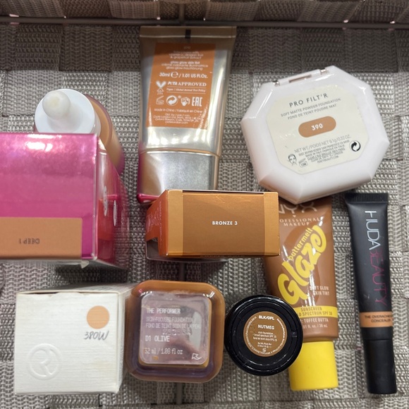 Foundation bundle - Picture 3 of 3